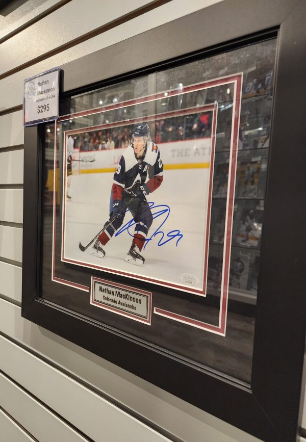 Nathan MacKinnon Signed Framed 8x10 w/JSA COA