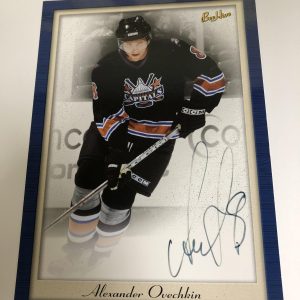 Alexander Ovechkin 2005-06 UD BeeHive Oversized Auto Rookie Card