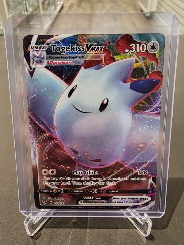 Pokemon TCG Togekiss VMax 141/185 Vivid Voltage Ultra Rare