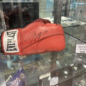 Michael B. Jordan Autographed Everlast Boxing Glove w/Beckett COA