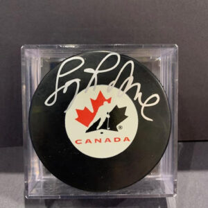 Larry Robinson Team Canada Signed Puck